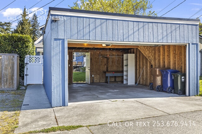 1018 N M St in Tacoma, WA - Building Photo - Building Photo