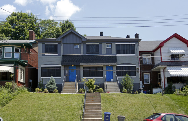 2325 Eldridge St in Pittsburgh, PA - Building Photo - Building Photo