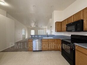 2281 River Valley Pl in Bullhead City, AZ - Building Photo - Building Photo