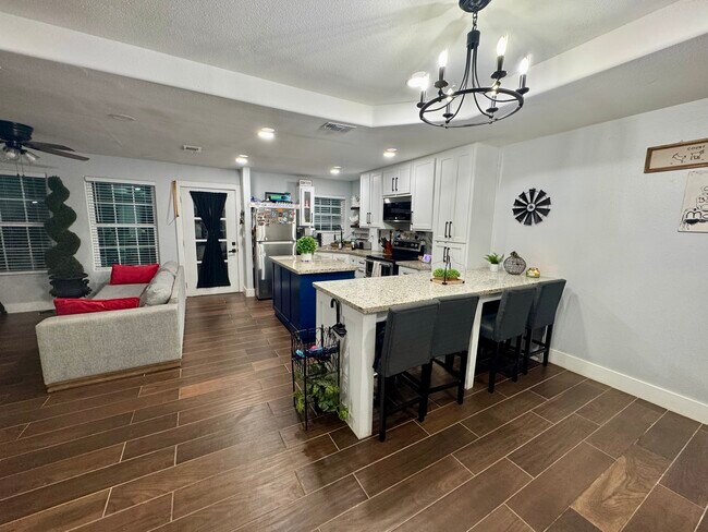 15411 Mile 20 N in Edinburg, TX - Building Photo - Building Photo