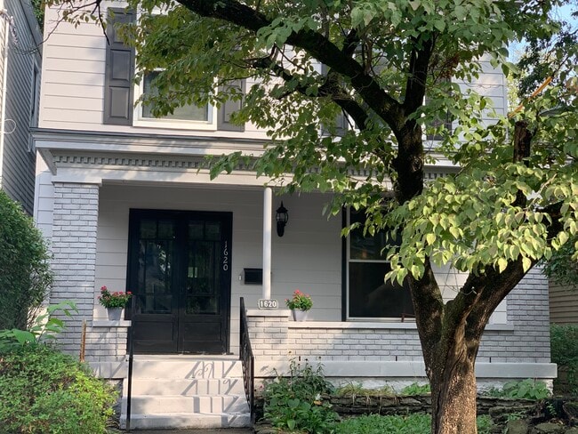 property at 1620 Rosewood Ave