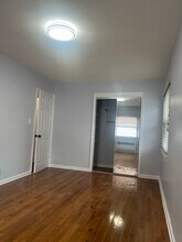 74-01 85th Dr in Queens, NY - Building Photo - Building Photo