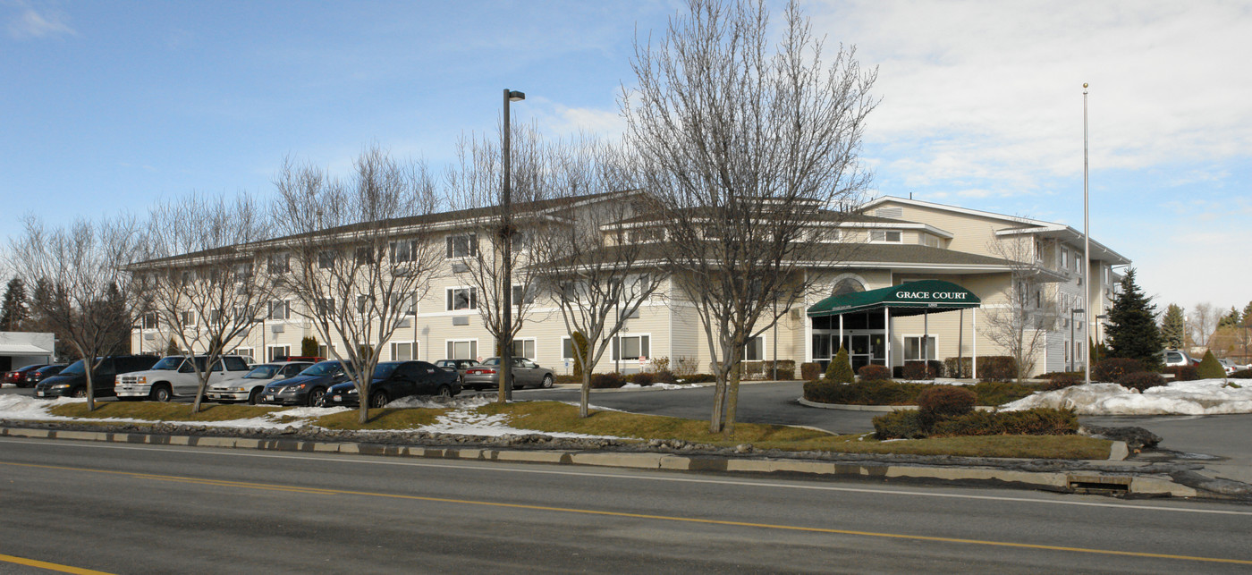 Grace Court Apartments in Spokane, WA - Building Photo