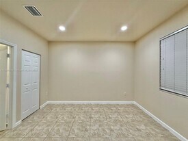 9252 SW 171st Ct in Miami, FL - Building Photo