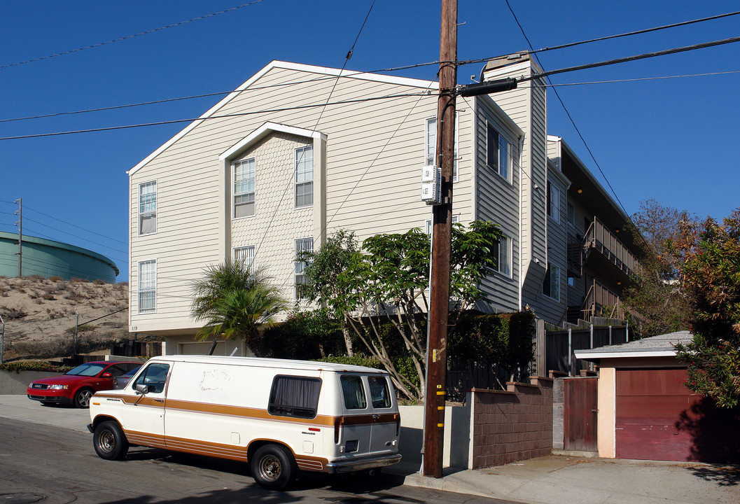 119 Loma Vista St in El Segundo, CA - Building Photo