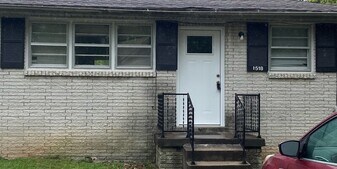 1518 Paradise Hill Rd