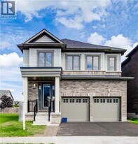 104 Blacklock St in Cambridge, ON - Building Photo