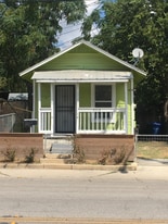 1113 Guadalupe St in San Antonio, TX - Building Photo
