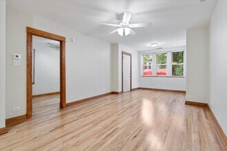 3339 N Hamilton Ave in Chicago, IL - Building Photo - Building Photo