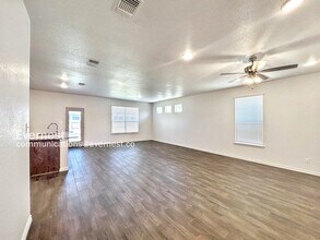 2216 Hornbeam St in Temple, TX - Building Photo - Building Photo