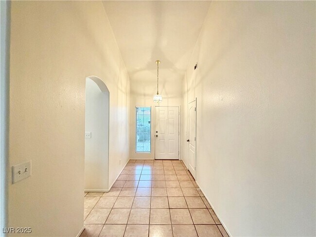 1725 Navarre Ln in Henderson, NV - Building Photo - Building Photo