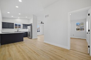 5531 W Louisiana Ave in Lakewood, CO - Building Photo