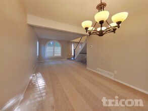 5740 S Jellison St in Littleton, CO - Building Photo - Building Photo