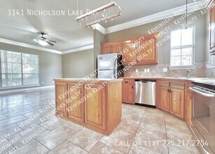 3141 Nicholson Lake Dr in Baton Rouge, LA - Building Photo - Building Photo
