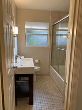 385 Maureen Ln in Pleasant Hill, CA - Building Photo - Building Photo