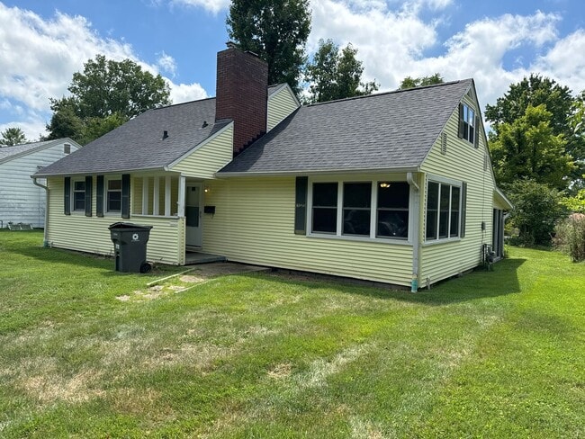 1514 E Maxwell Ln in Bloomington, IN - Building Photo - Building Photo