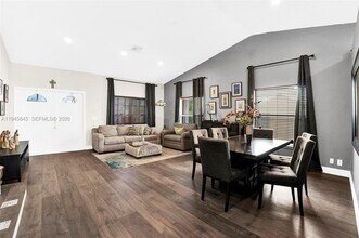 18071 Clear Brook Cir in Boca Raton, FL - Building Photo - Building Photo