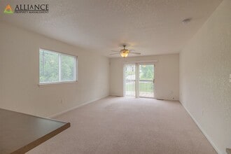 1324 Christy Dr in Manhattan, KS - Building Photo - Building Photo