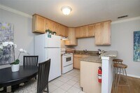 1309 Welch St photo'