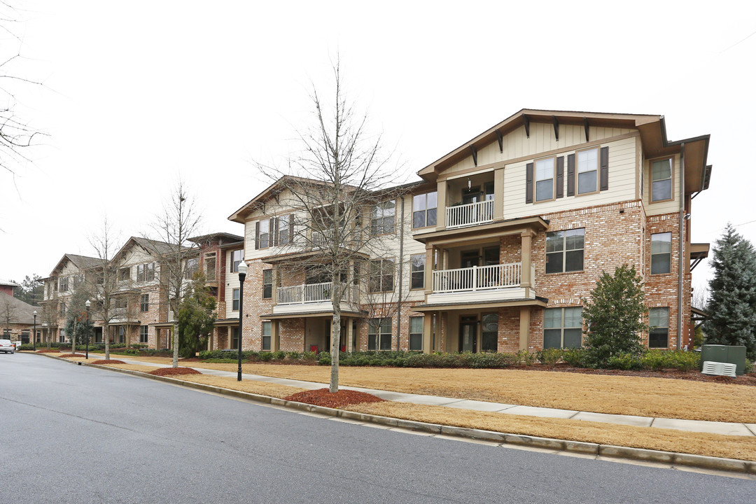 Legacy at Walton Lakes in Atlanta, GA - Building Photo