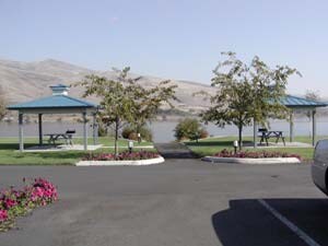 306 Granite Lake Dr in Clarkston, WA - Foto de edificio