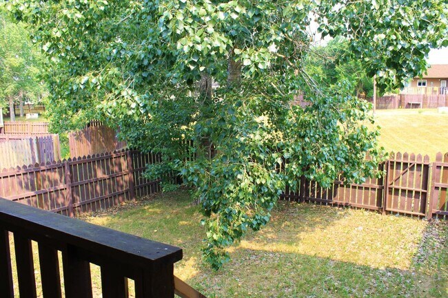 Loran Townhomes in Dawson Creek, BC - Building Photo - Building Photo