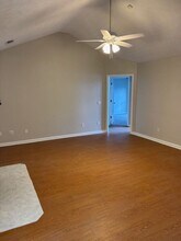 7121 Vinings Ct in Columbus, GA - Foto de edificio - Building Photo