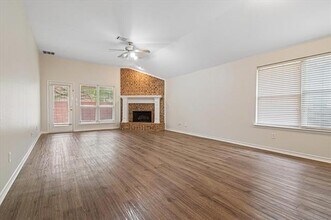 12072 Half Hitch Trail in Frisco, TX - Building Photo - Building Photo