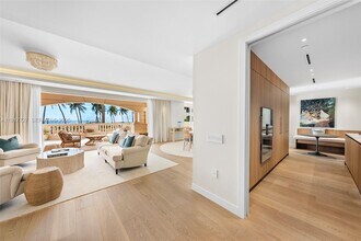 7916 Fisher Island Dr in Miami Beach, FL - Building Photo - Building Photo