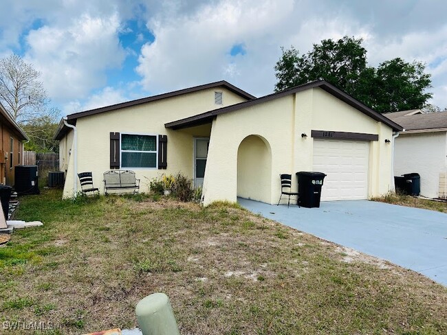 12819 Kellywood Cir in Hudson, FL - Building Photo - Building Photo
