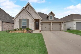 612 Swift St in Northlake, TX - Building Photo