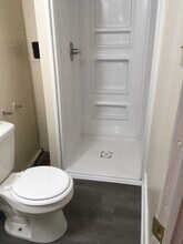 121 Washington W St in Athens, OH - Foto de edificio - Building Photo