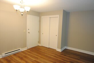 124 Eastern Ave in Manchester, NH - Building Photo - Building Photo