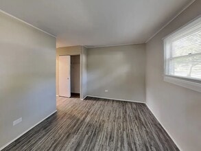 3703 Jay Ln in Rolling Meadows, IL - Building Photo - Building Photo