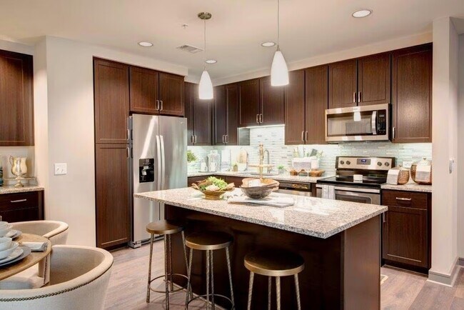 966 Bunker Hill Rd in Houston, TX - Building Photo - Building Photo