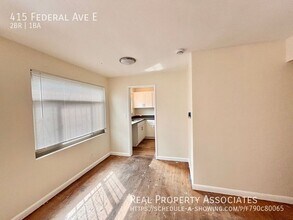 415 Federal Ave E in Seattle, WA - Building Photo - Building Photo