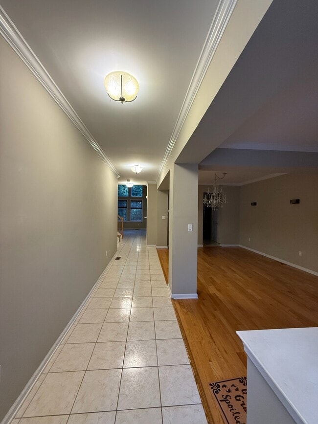 75 Spring Hill Cir in Wayne, NJ - Building Photo - Building Photo