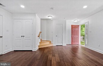 12710 Horseshoe Bend Cir in Clarksburg, MD - Building Photo - Building Photo
