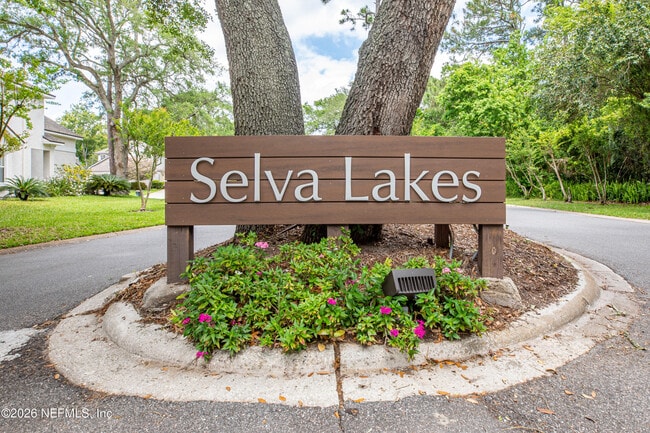 property at 563 Selva Lakes Cir