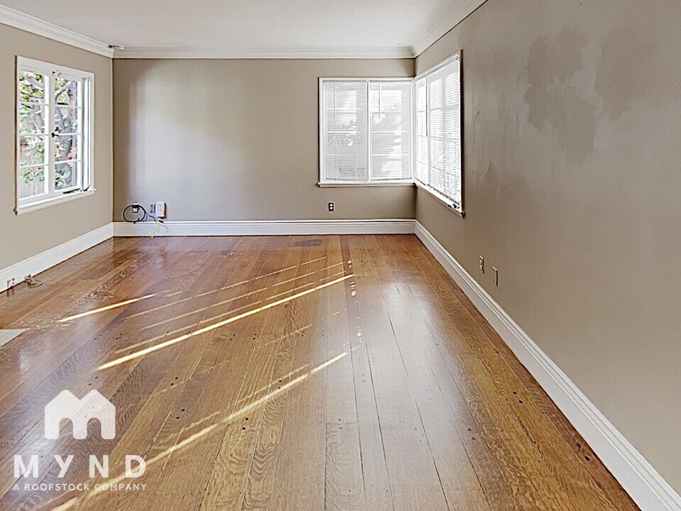 1213 10th Ave in Sacramento, CA - Building Photo