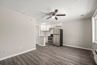 Ranch Apartment Homes in Great Troy Location in Troy, MI - Foto de edificio - Interior Photo