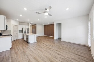 11016 Tildon Ave in Austin, TX - Building Photo - Building Photo