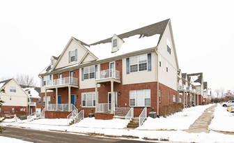 Cloverly Village of Ann Arbor Apartments