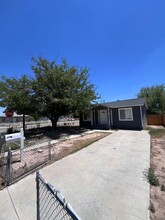 1719 Pontiac Dr in Roswell, NM - Building Photo - Building Photo