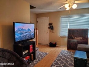 1035 Spring Forest Rd in Greenville, NC - Building Photo - Building Photo