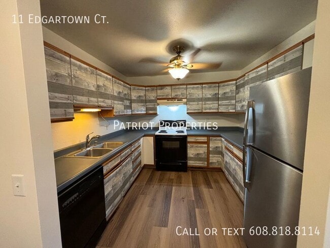 property at 11 Edgartown Ct