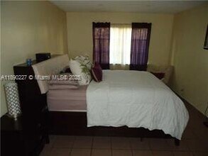 7845 Camino Real in Miami, FL - Building Photo - Building Photo