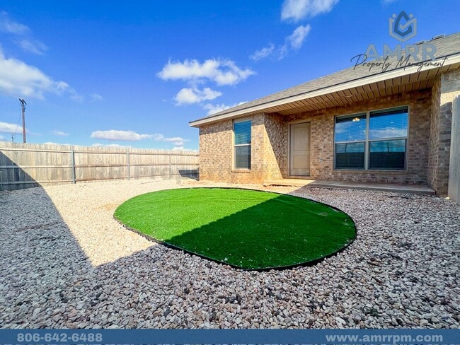 2109 N Avenue K in Lubbock, TX - Building Photo - Building Photo