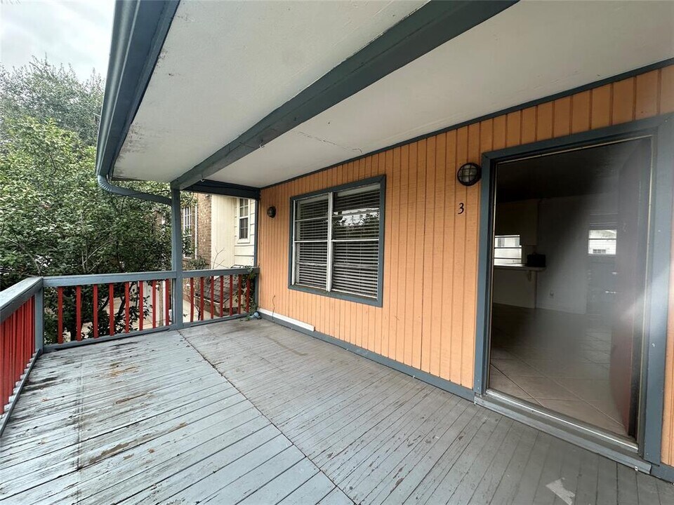 613 Pacific St-Unit -3 in Houston, TX - Building Photo
