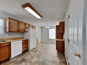 4211 Highland Ave in Kansas City, MO - Building Photo - Building Photo